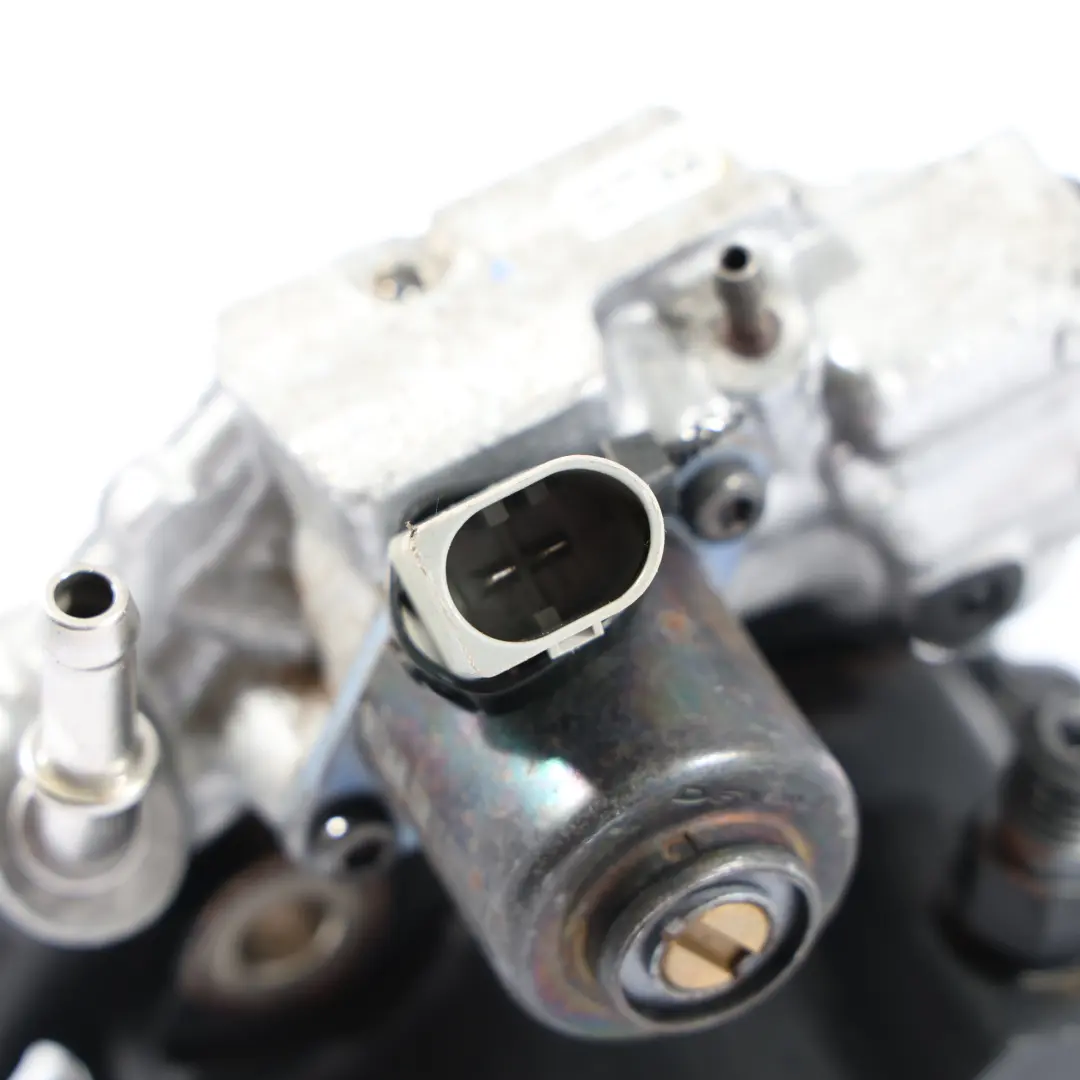 Mercedes W204 W212 W906 Diesel Kraftstoffeinspritz Pumpe - SKU A6510700701 - Teilenummer A6510700701