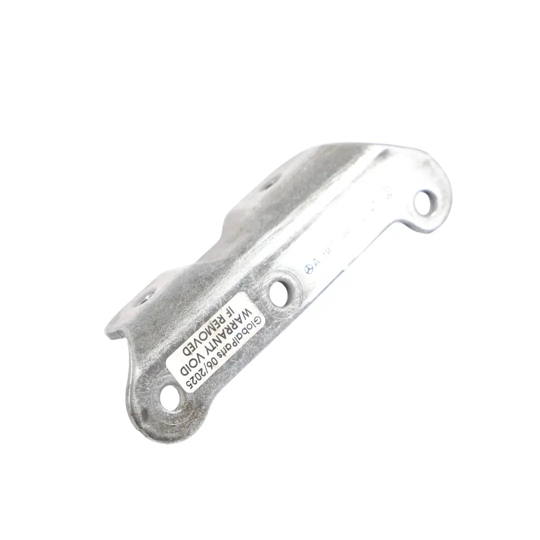 OM651 AGR Abgastauscher Vakuumtankhalterung für Mercedes C207 mit Teilenummer A6510900241 Mercedes C207 OM651 AGR Abgastauscher Vakuumtankhalterung - SKU A6510900241 - Teilenummer A6510900241