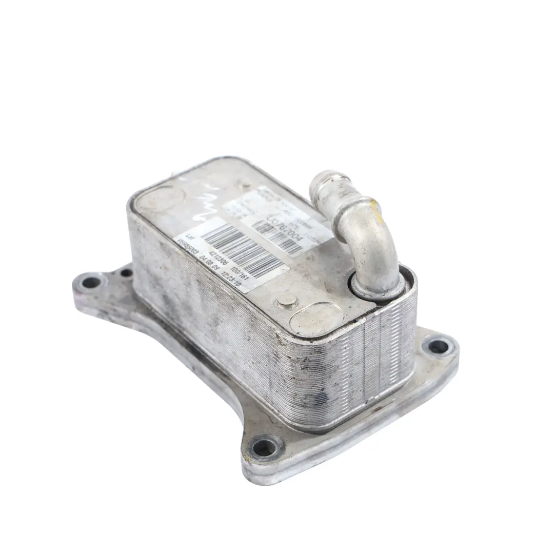 Mercedes W213 OM651 Scambiatore Radiatore Olio Motore Diesel 2.2 - SKU A6511800865 - Numero di parte A6511800865