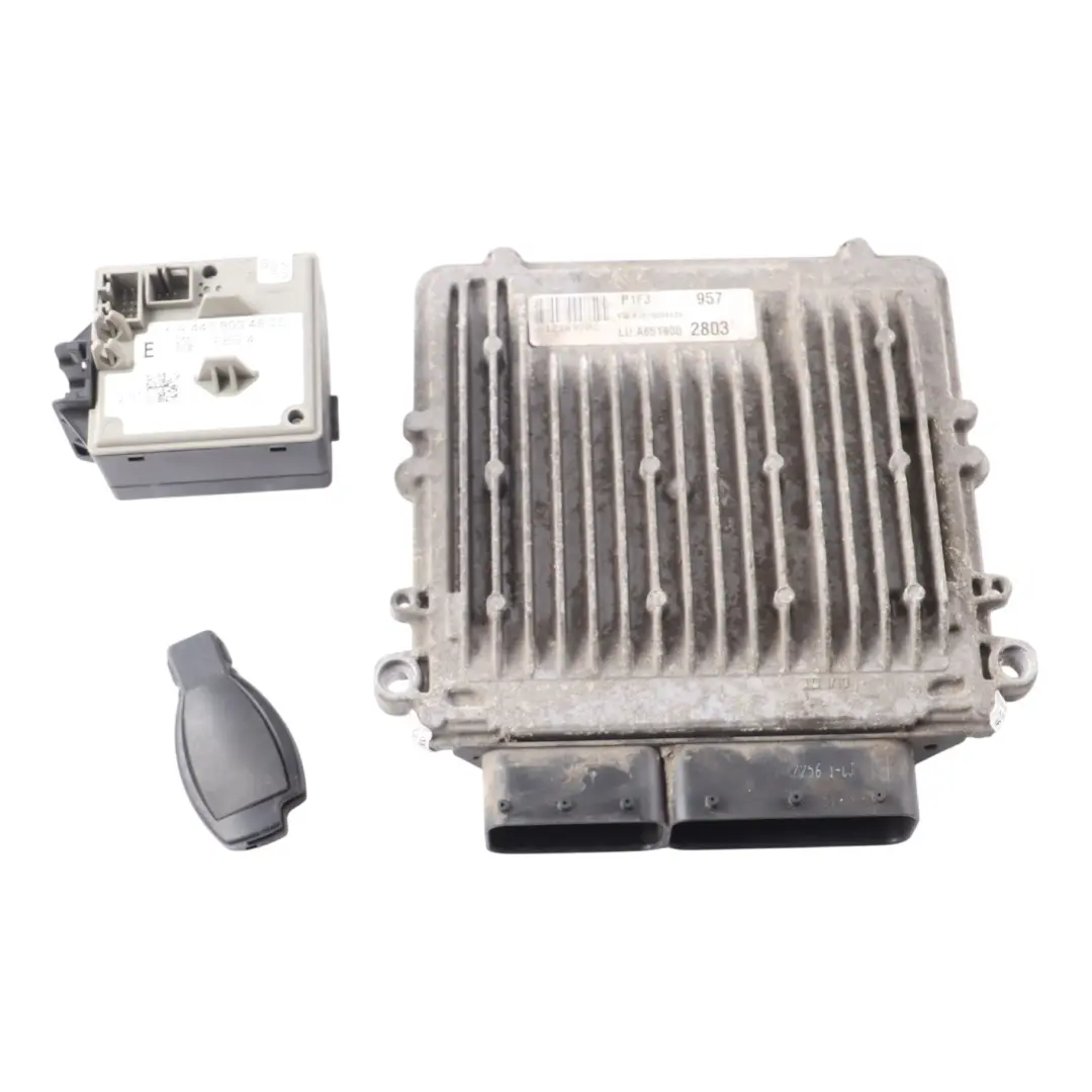  Kit Calculateur Moteur Mercedes W447 114 CDI OM651.950 136 Ch - SKU A6519002803-4 - Numéro de pièce A6519002803