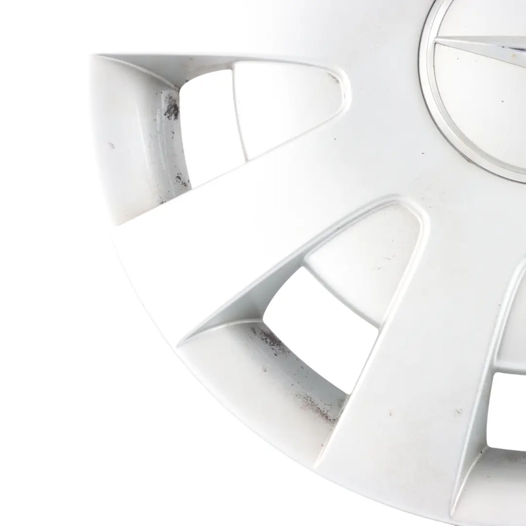 Radkape Mittel Verkleidung Naben Abdeckung Silber 16'' für Mercedes W906 mit Teilenummer A9064000525 Mercedes W906 Radkape Mittel Verkleidung Naben Abdeckung Silber 16'' - SKU A9064000525 - Teilenummer A9064000525