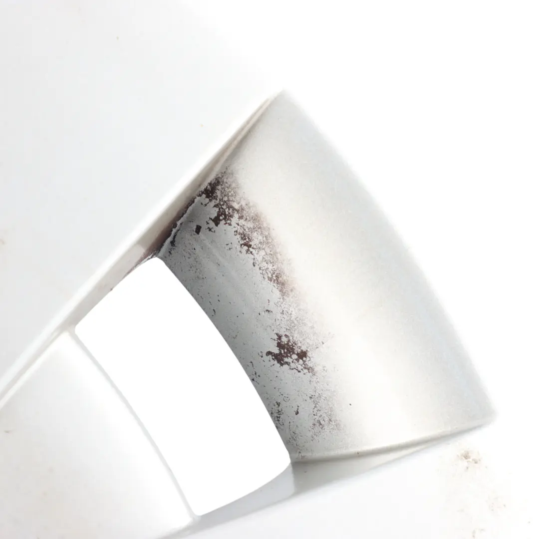 Copriruota Centrale Pannello Coprimozzo Argento 16'' per Mercedes W906 con numero di parte A9064000525 Mercedes W906 Copriruota Centrale Pannello Coprimozzo Argento 16'' - SKU A9064000525 - Numero di parte A9064000525