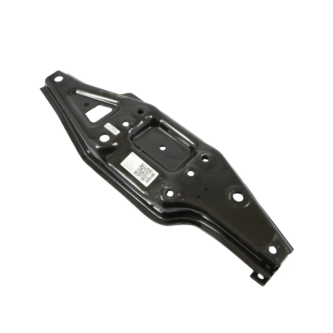 W907 Supporto Sottotelaio Anteriore Inferiore Sinistro per Mercedes Sprinter con numero di parte A9076220700 Mercedes Sprinter W907 Supporto Sottotelaio Anteriore Inferiore Sinistro - SKU A9076220700 - Numero di parte A9076220700