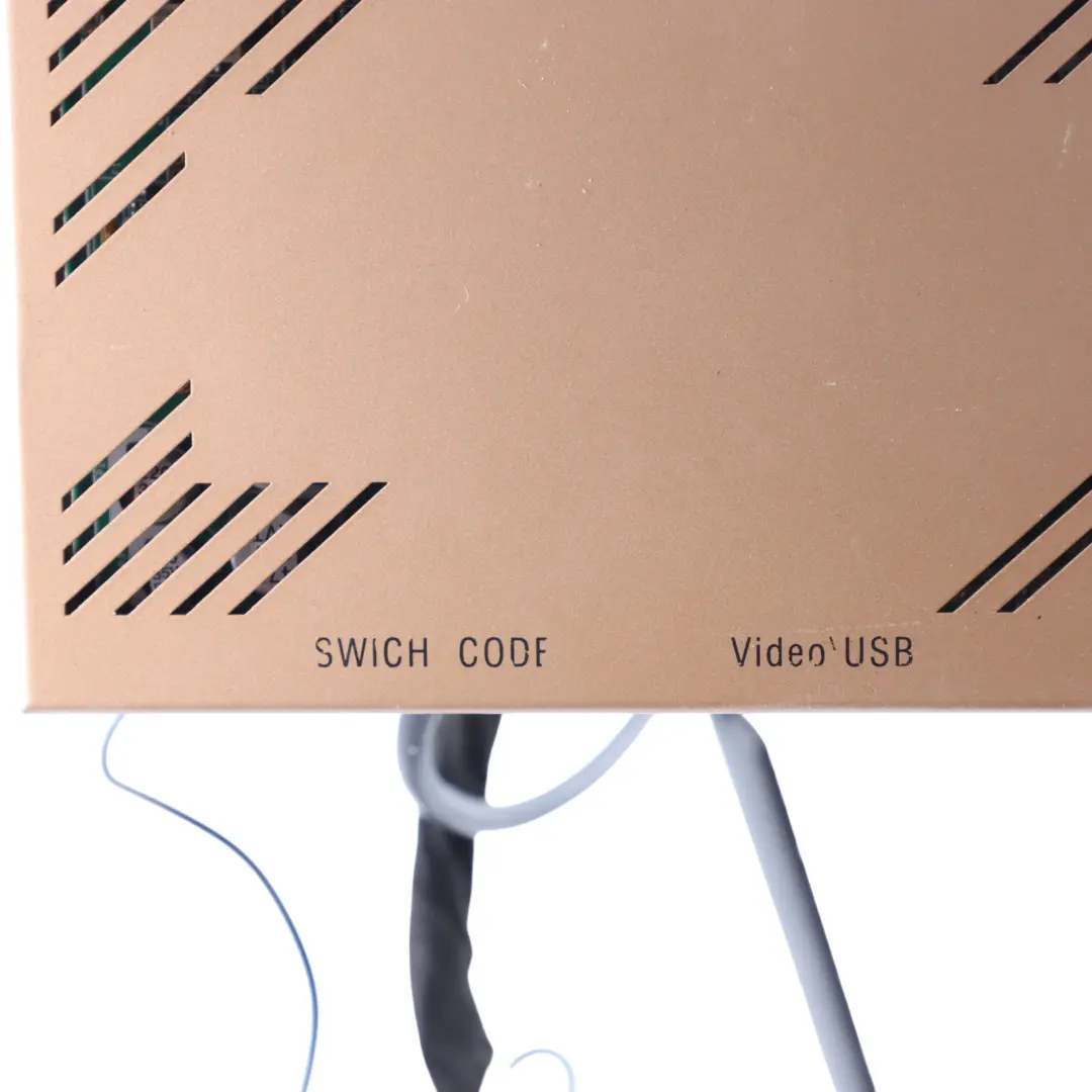 Multimedia Module Retrofit Control Unit USB HDMI CAN to Audi A3 S3 8V with Part number ADP-B9-2-1 Audi A3 S3 8V Multimedia Module Retrofit Control Unit USB HDMI CAN - SKU ADP-B9-2-1 - Part number ADP-B9-2-1