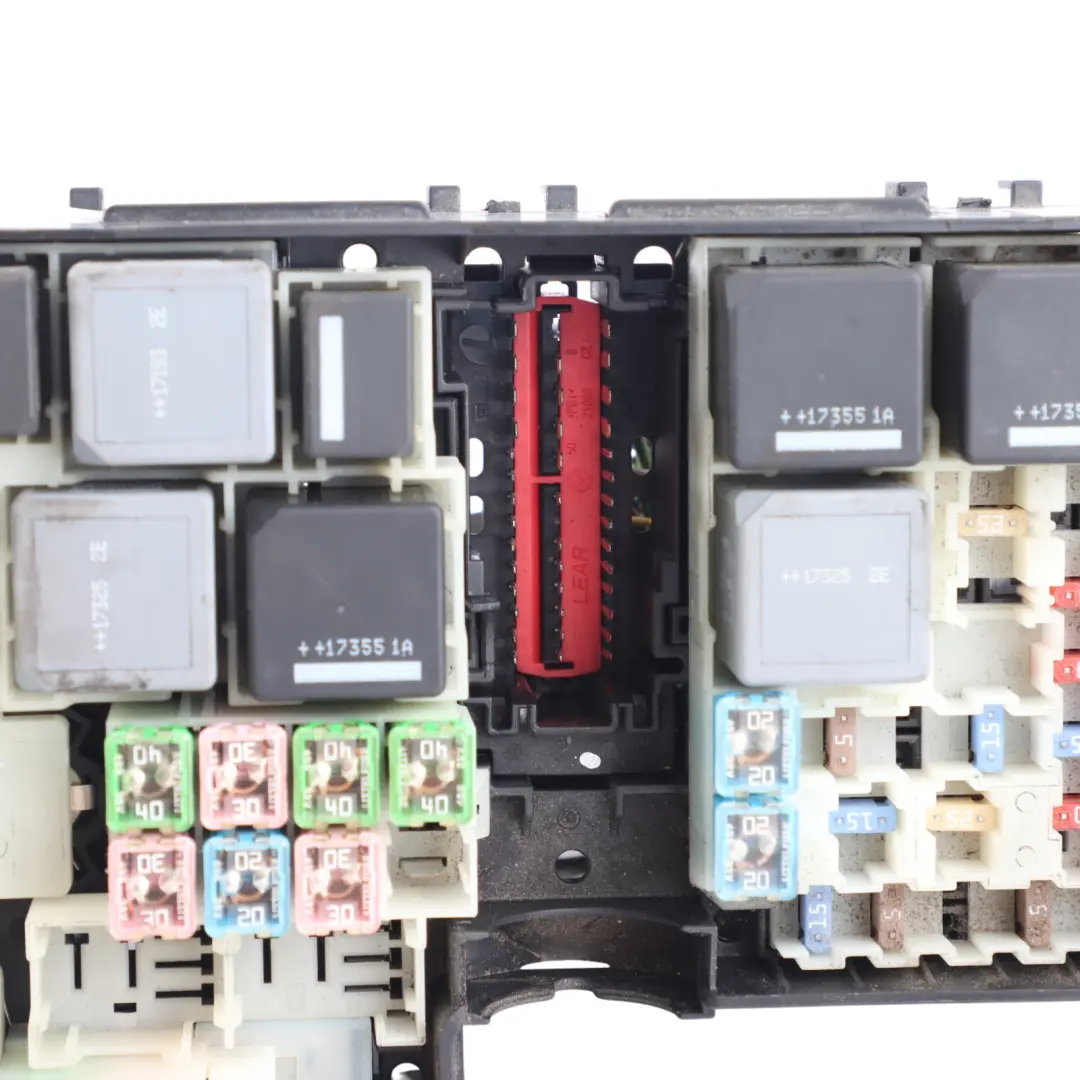 Mk2 Fuse Box Relay Unit Module to Ford Transit Connect with Part number AV6T14A067AD Ford Transit Connect Mk2 Fuse Box Relay Unit Module - SKU AV6T14A067AD - Part number AV6T14A067AD