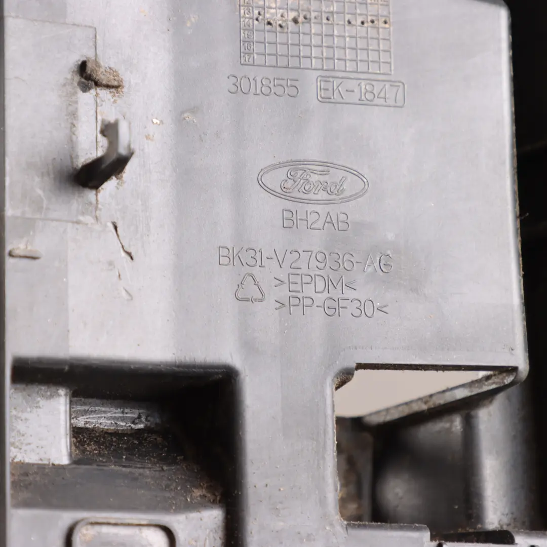 Ford Transit Mk8 Kraftstoff Einfüllstutzen Gehäuse Kappe Weiß Z2 BK31-V27936-AG - SKU BK31V27936AG-FW - Teilenummer BK31V27936AG