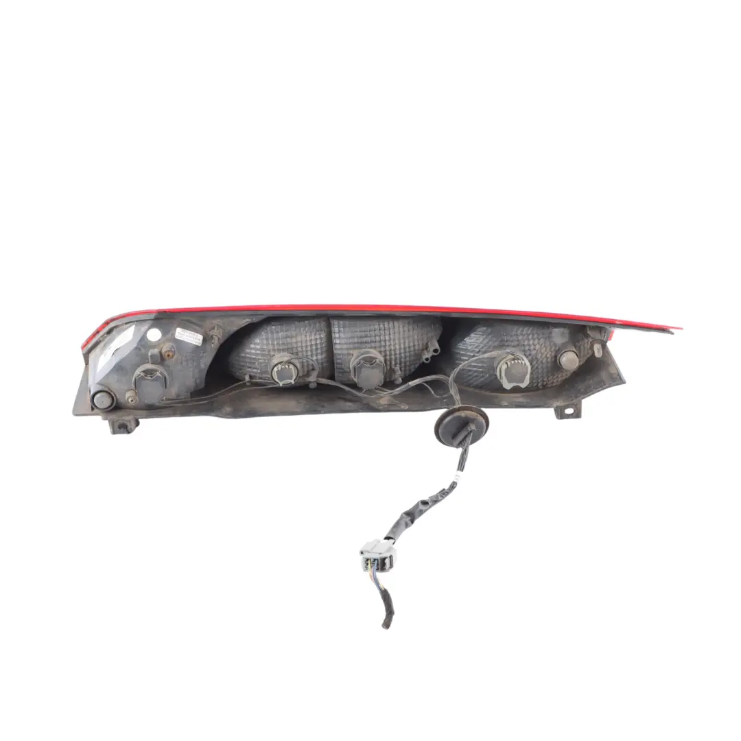 Mk2 II Heckklappenleuchte Hinten Rechts für Ford Transit Connect mit Teilenummer DT1113404AD Ford Transit Connect Mk2 II Heckklappenleuchte Hinten Rechts - SKU DT1113404AD - Teilenummer DT1113404AD