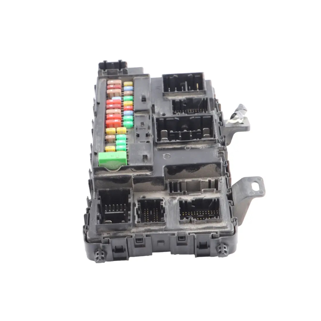Ford Transit Mk8 VI Caja Fusibles Módulo Control De La Carrocería GK2T-15604-FAF - SKU GK2T15604FAF - Número de pieza GK2T15604FAF
