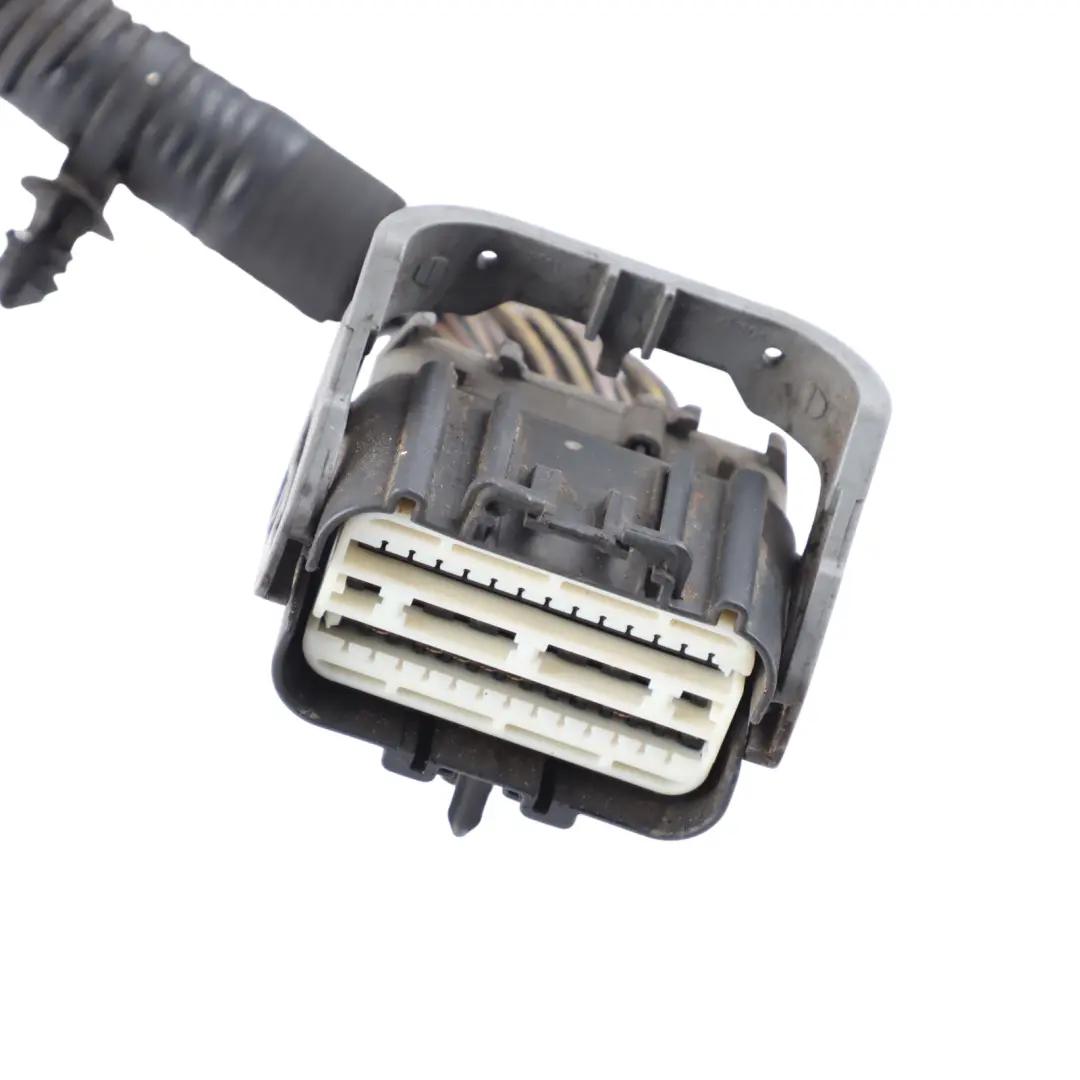 Mk8 VI Fuse Relay Box Loom Harness 2.0 Diesel Engine to Ford Transit with Part number GK3T3K499FBB Ford Transit Mk8 VI Fuse Relay Box Loom Harness 2.0 Diesel Engine - SKU GK3T9K499FBB - Part number GK3T3K499FBB