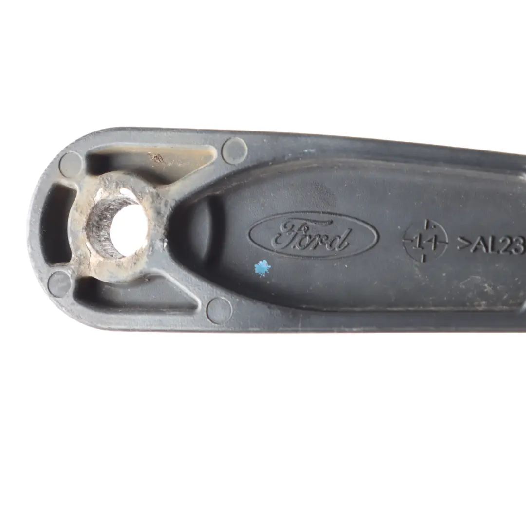 Mk8 Windscreen Front Wiper Arm Right O/S to Ford Transit with Part number 1864462 Ford Transit Mk8 Windscreen Front Wiper Arm Right O/S - SKU RHD-1864462 - Part number 1864462