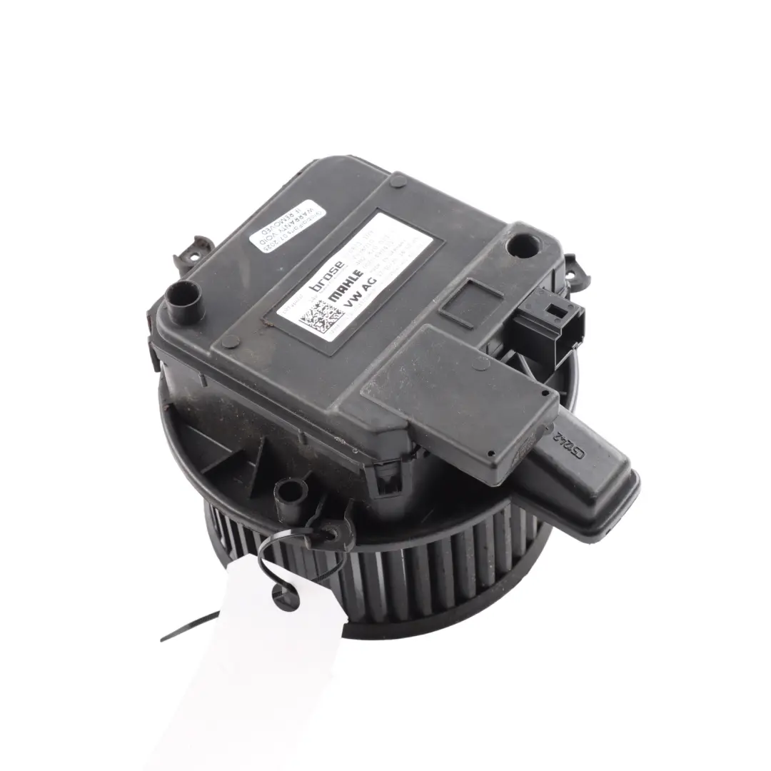 Heater Blower Fan Motor to Audi A4 S4 B9 with Part number 4M2820021C Audi A4 S4 B9 Heater Blower Fan Motor - SKU RHD-4M2820021C - Part number 4M2820021C