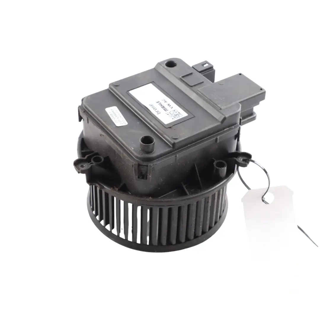 Heater Blower Fan Motor to Audi A4 S4 B9 with Part number 4M2820021C Audi A4 S4 B9 Heater Blower Fan Motor - SKU RHD-4M2820021C - Part number 4M2820021C