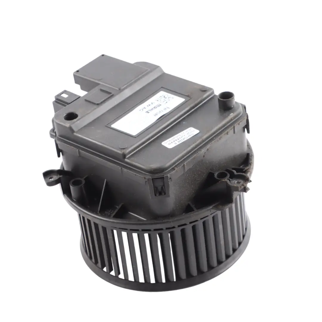 Heater Blower Fan Motor to Audi A4 S4 B9 with Part number 4M2820021C Audi A4 S4 B9 Heater Blower Fan Motor - SKU RHD-4M2820021C - Part number 4M2820021C