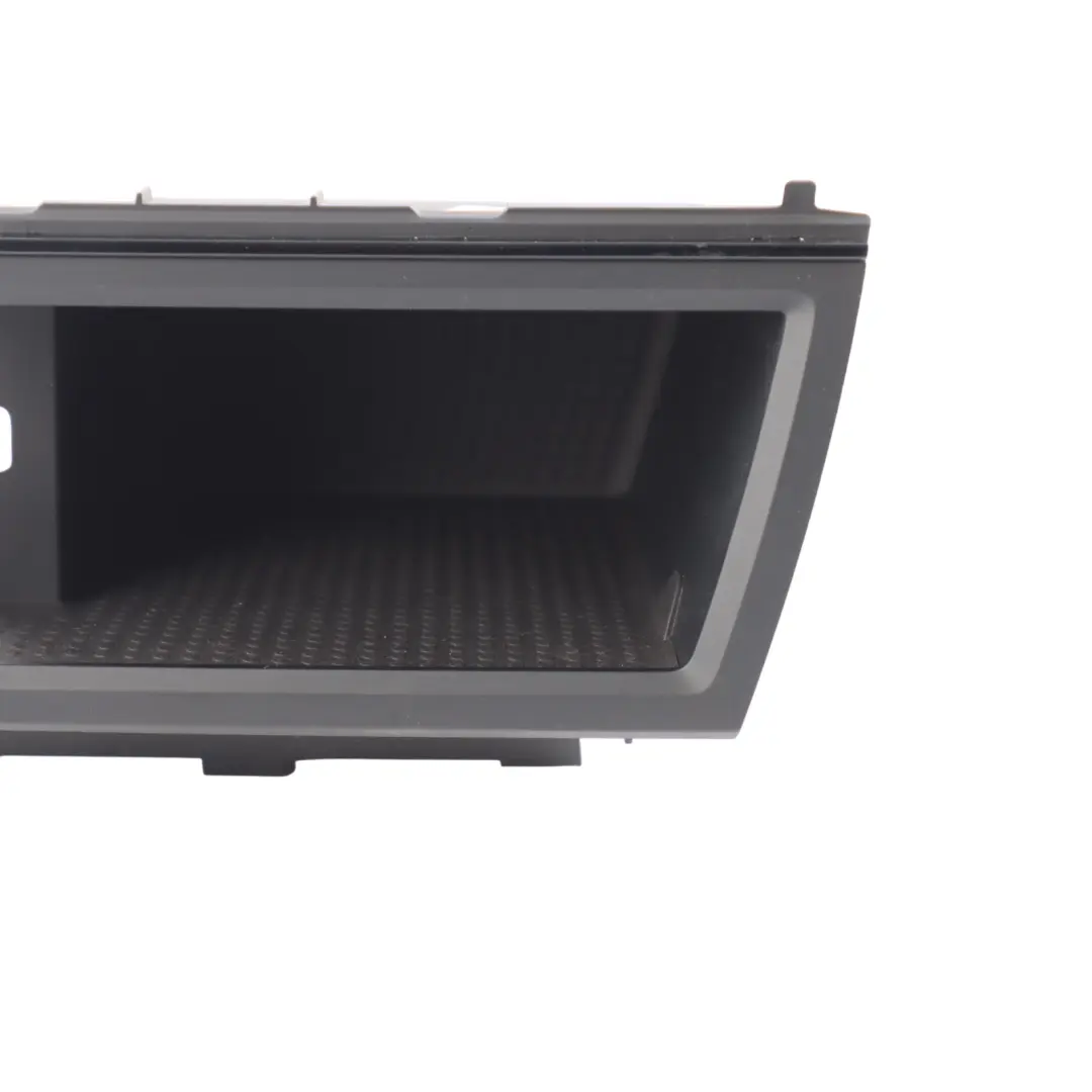 Mk3 Centre Console Storage Tray Stowage Compartment Box to Seat Leon with Part number 5F2857925E Seat Leon Mk3 Centre Console Storage Tray Stowage Compartment Box - SKU RHD-5F2857925E - Part number 5F2857925E
