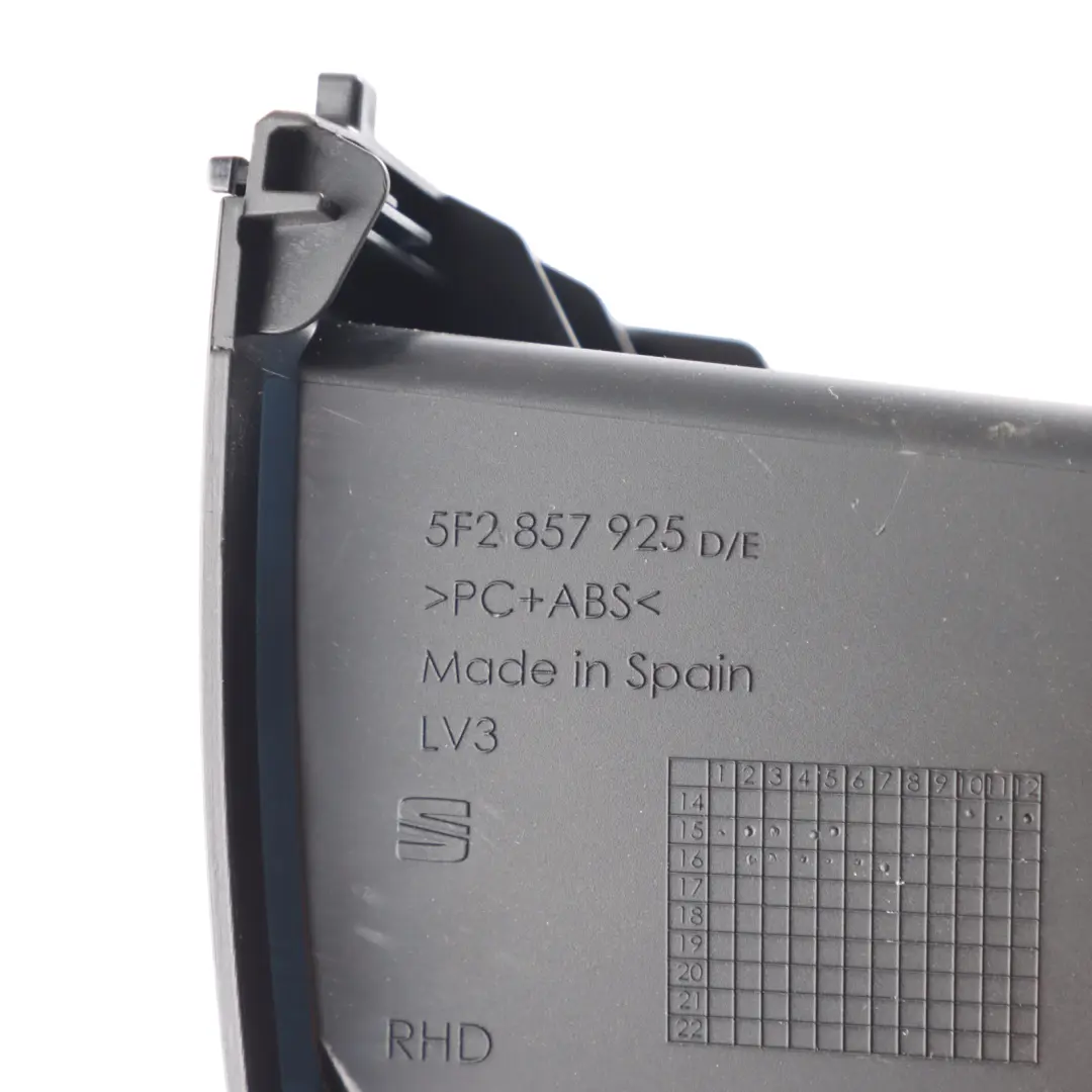 Mk3 Centre Console Storage Tray Stowage Compartment Box to Seat Leon with Part number 5F2857925E Seat Leon Mk3 Centre Console Storage Tray Stowage Compartment Box - SKU RHD-5F2857925E - Part number 5F2857925E