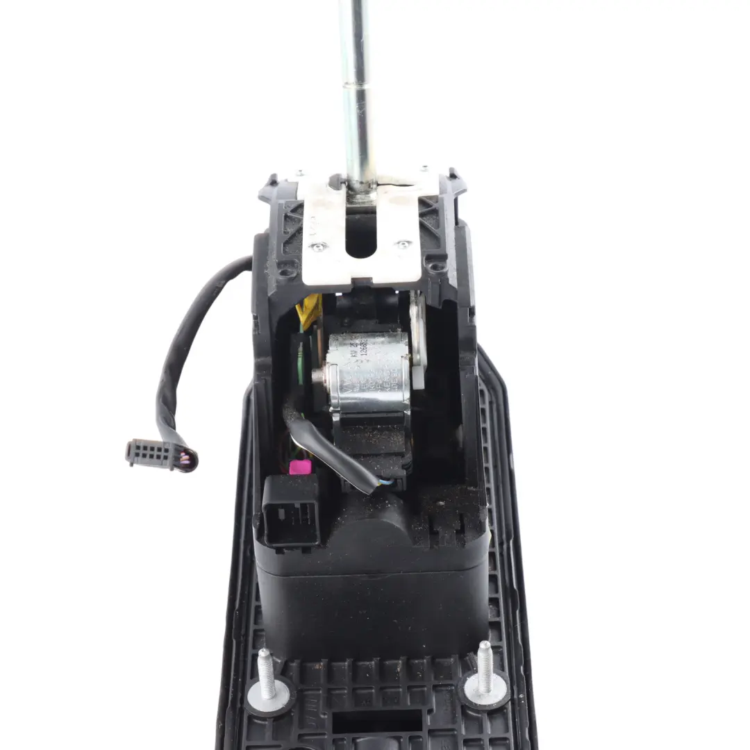 Gearbox Selector Lever Linkage to Audi Q3 8U Automatic with Part number 5N2713025 Audi Q3 8U Automatic Gearbox Selector Lever Linkage - SKU RHD-5N2713025 - Part number 5N2713025