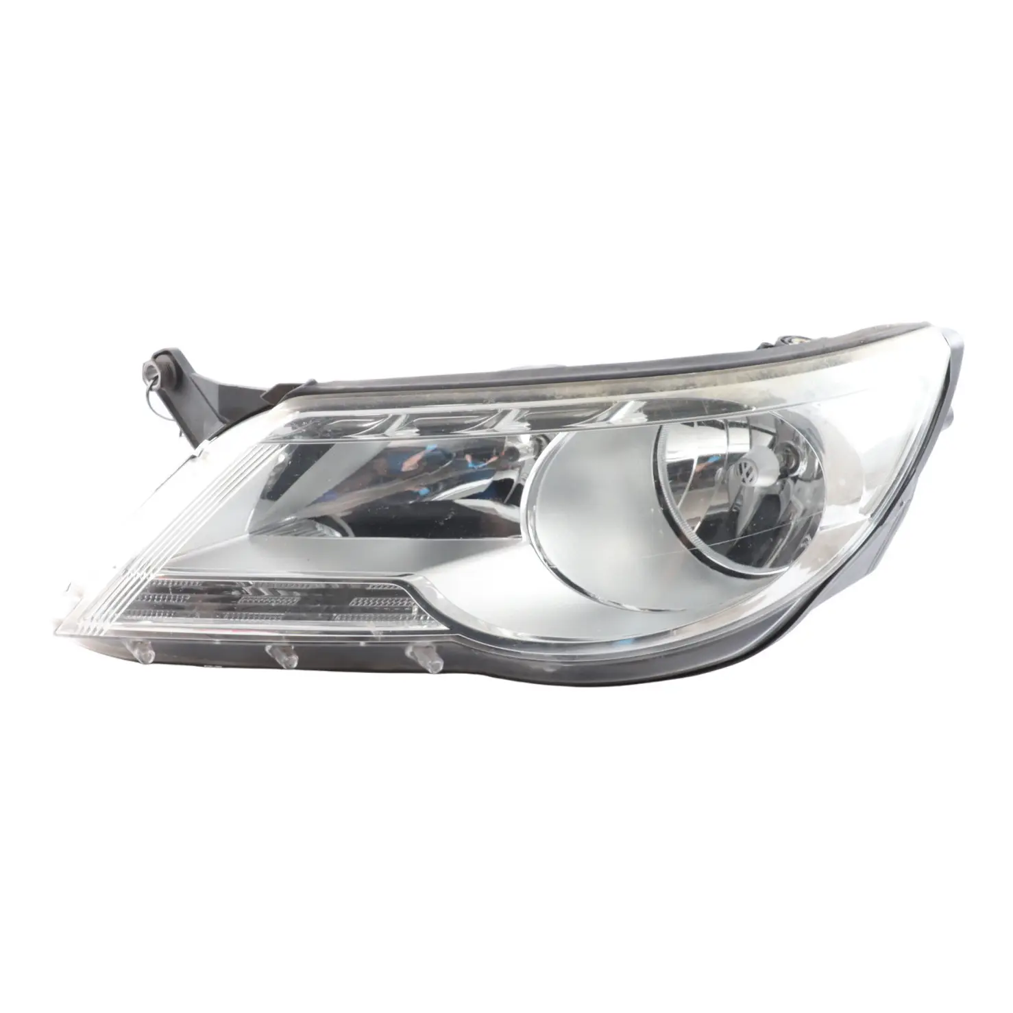 Volkswagen Tiguan 5N Front Headlight Headlamp Passenger Side Left N/S 5N2941031H