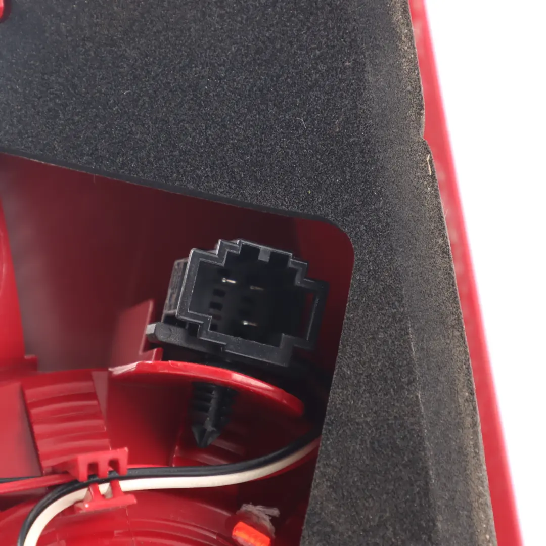 Seat Altea XL Right O/S Rear Inner Light Lamp - SKU RHD-5P8945108C - Part number 5P8945108C