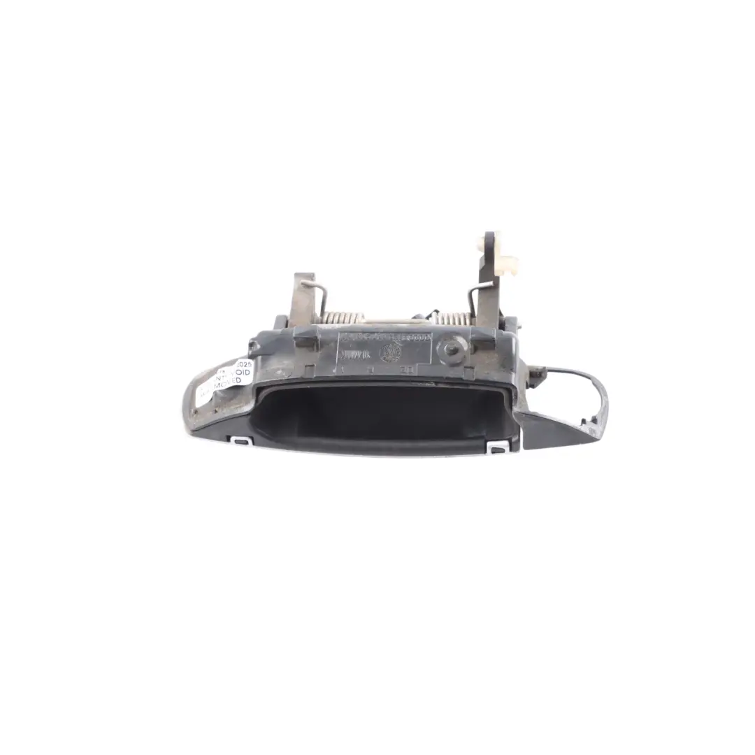 Door Handle Front Right O/S Outside Grab Light Silver Metallic - Y7W to Audi A4 B7 with Part number 8E2837208 Audi A4 B7 Door Handle Front Right O/S Outside Grab Light Silver Metallic - Y7W - SKU RHD-8E2837208-LS - Part number 8E2837208