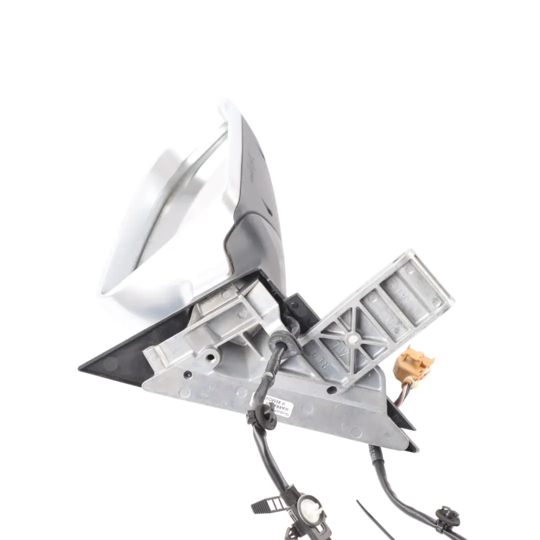 8H Door Wing Mirror Electric Outside Casing Right O/S to Audi S4 B7 with Part number 8H2858532E Audi S4 B7 8H Door Wing Mirror Electric Outside Casing Right O/S - SKU RHD-8H2858532E-ALU - Part number 8H2858532E