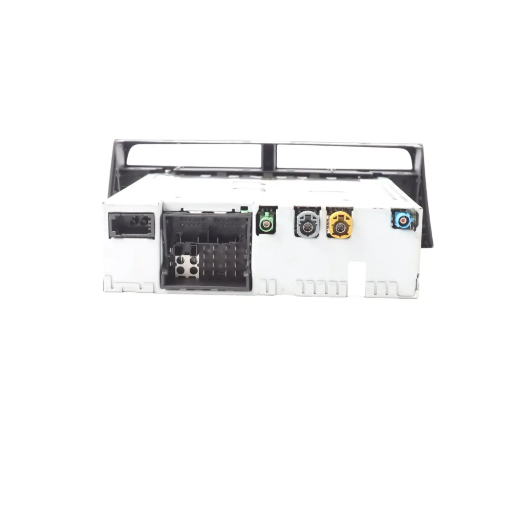 Multimedia Stereo Sat Nav SD CD Player Radio Head Unit to Audi A4 B8 with Part number 8R2035666F Audi A4 B8 Multimedia Stereo Sat Nav SD CD Player Radio Head Unit - SKU RHD-8R2035666F - Part number 8R2035666F