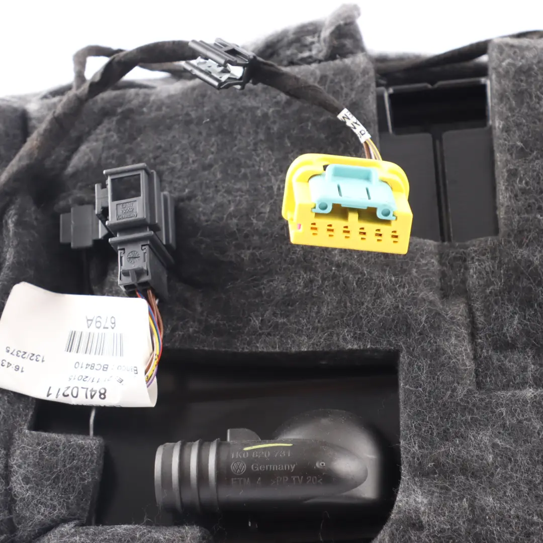 Glove Box Luggage Compartment to Audi Q3 8U with Part number 8U2857035G Audi Q3 8U Glove Box Luggage Compartment - SKU RHD-8U2857035G - Part number 8U2857035G