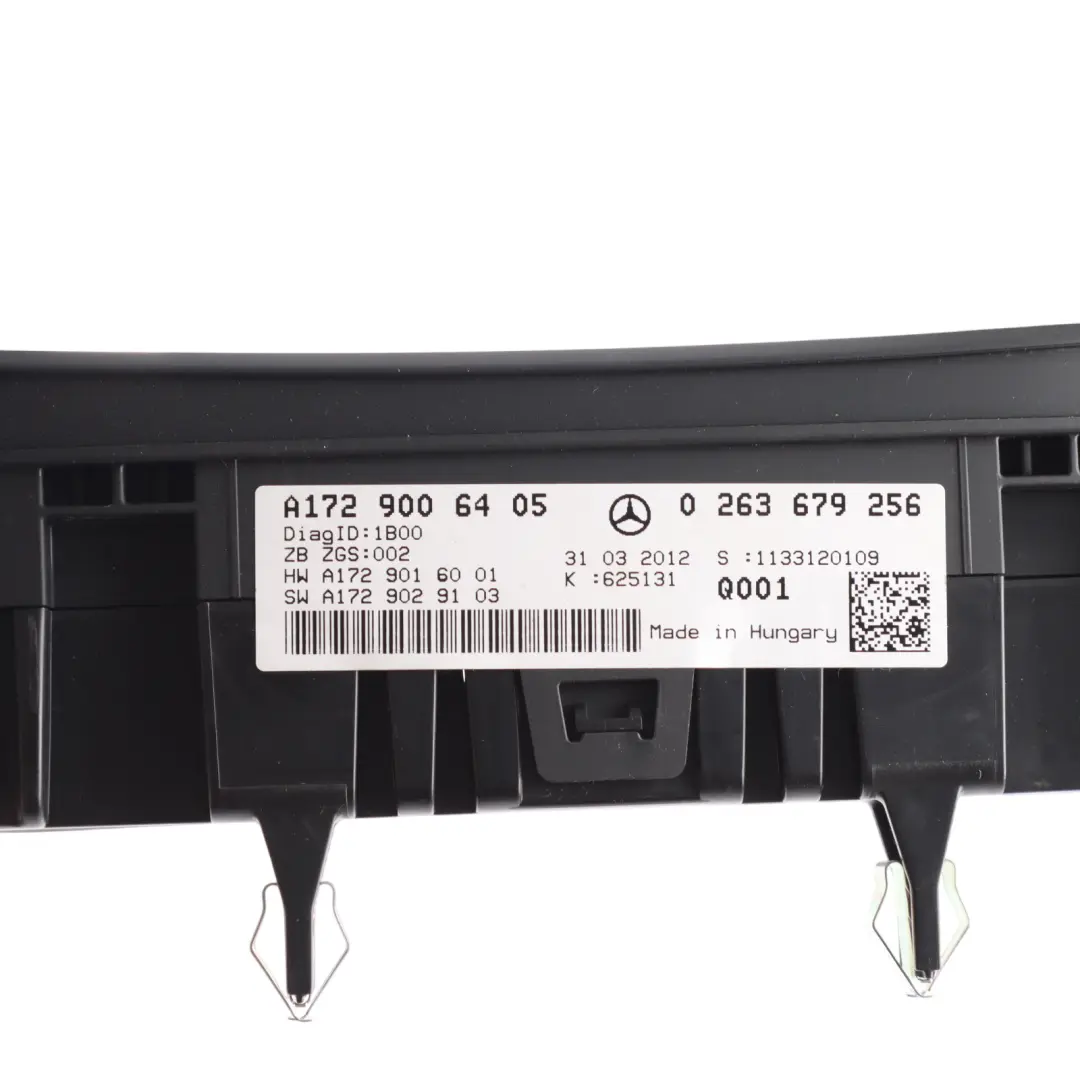 Instrument Cluster Speedo Meter Diesel Engine to Mercedes R172 with Part number A1729006405 Mercedes R172 Instrument Cluster Speedo Meter Diesel Engine - SKU RHD-A1729006405 - Part number A1729006405