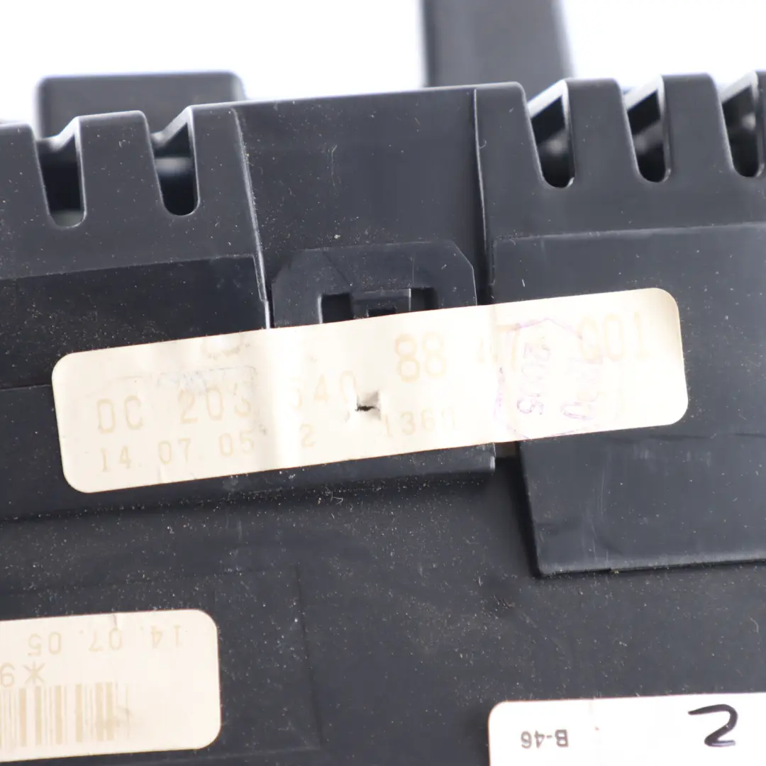 Instrument Cluster Speedometer 1.8 Petrol Automatic Gearbox to Mercedes W203 S203 with Part number A2035408847 Mercedes W203 S203 Instrument Cluster Speedometer 1.8 Petrol Automatic Gearbox - SKU RHD-A2035408847 - Part number A2035408847