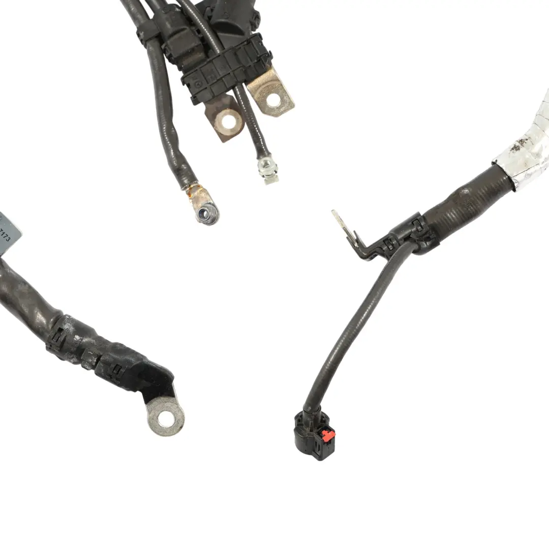 Mercedes W213 C238 Battery Terminal Positive Cable Wiring OM656 - SKU RHD-A2135407173 - Part number A2135407173