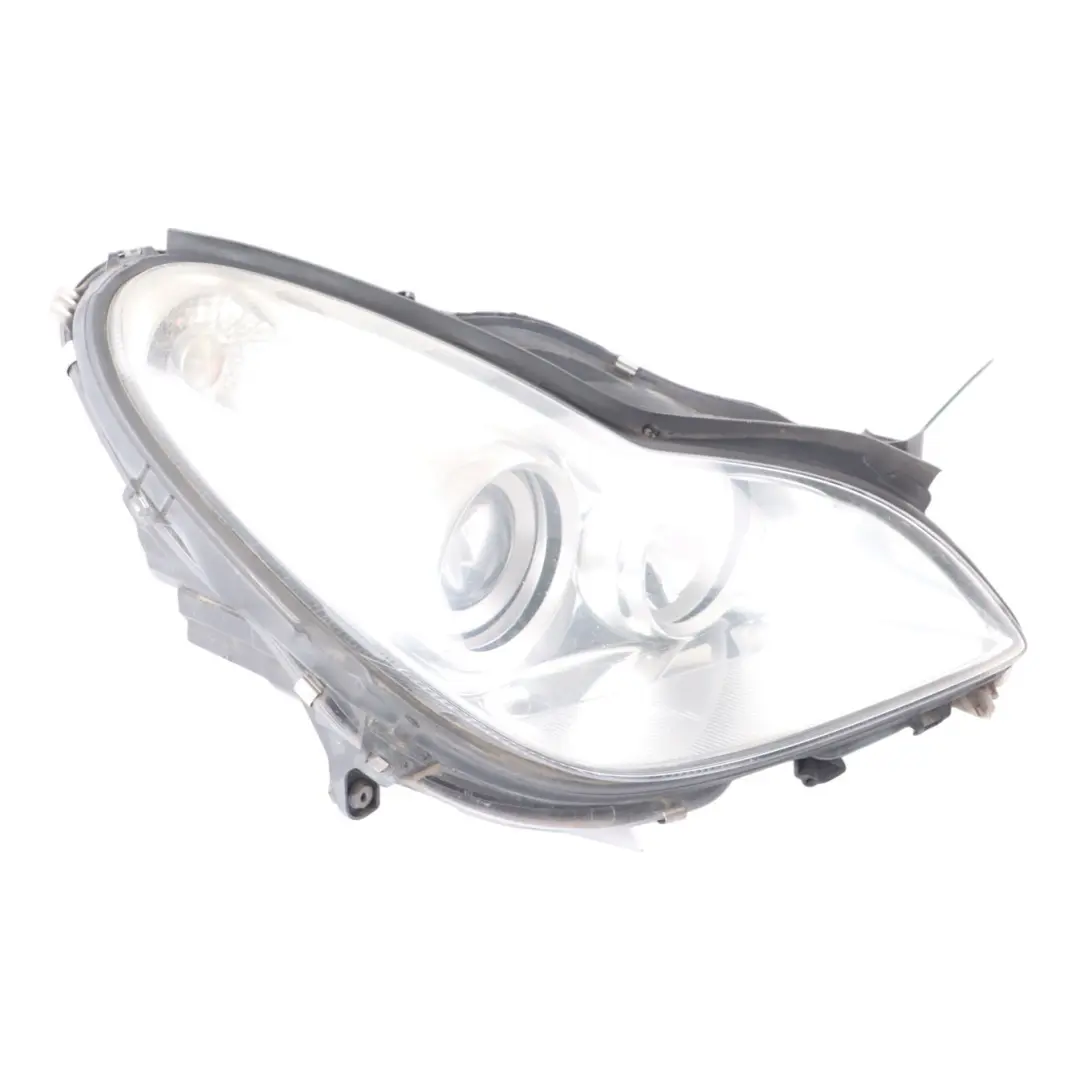Headlamp Headlight Front Lamp Right O/S to Mercedes CLS C219 with Part number A2198201061 Mercedes CLS C219 Headlamp Headlight Front Lamp Right O/S - SKU RHD-A2198201061 - Part number A2198201061