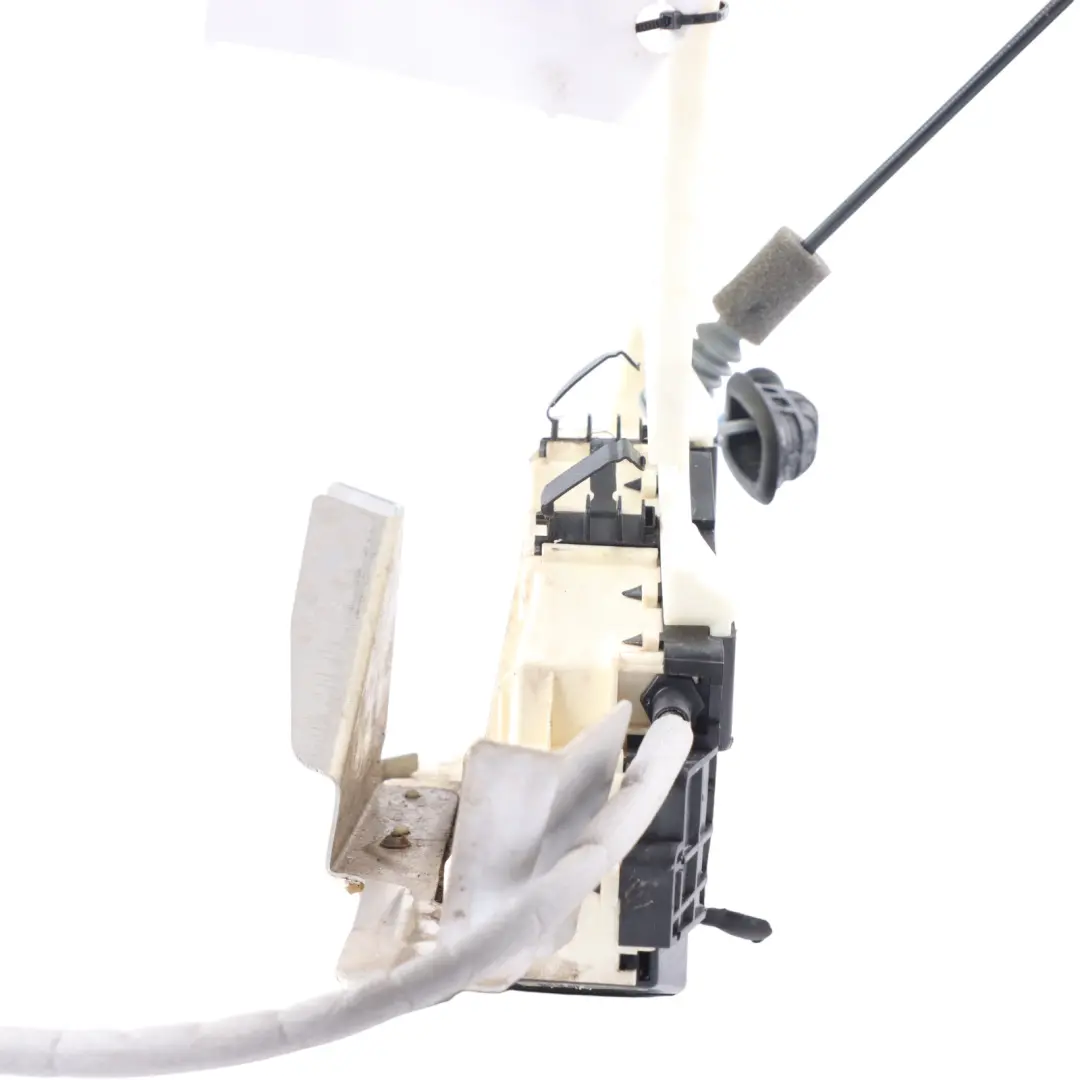 Door Lock Latch Mechanism Actuator Front Right O/S to Mercedes W221 with Part number A2217208235 Mercedes W221 Door Lock Latch Mechanism Actuator Front Right O/S - SKU RHD-A2217208235 - Part number A2217208235