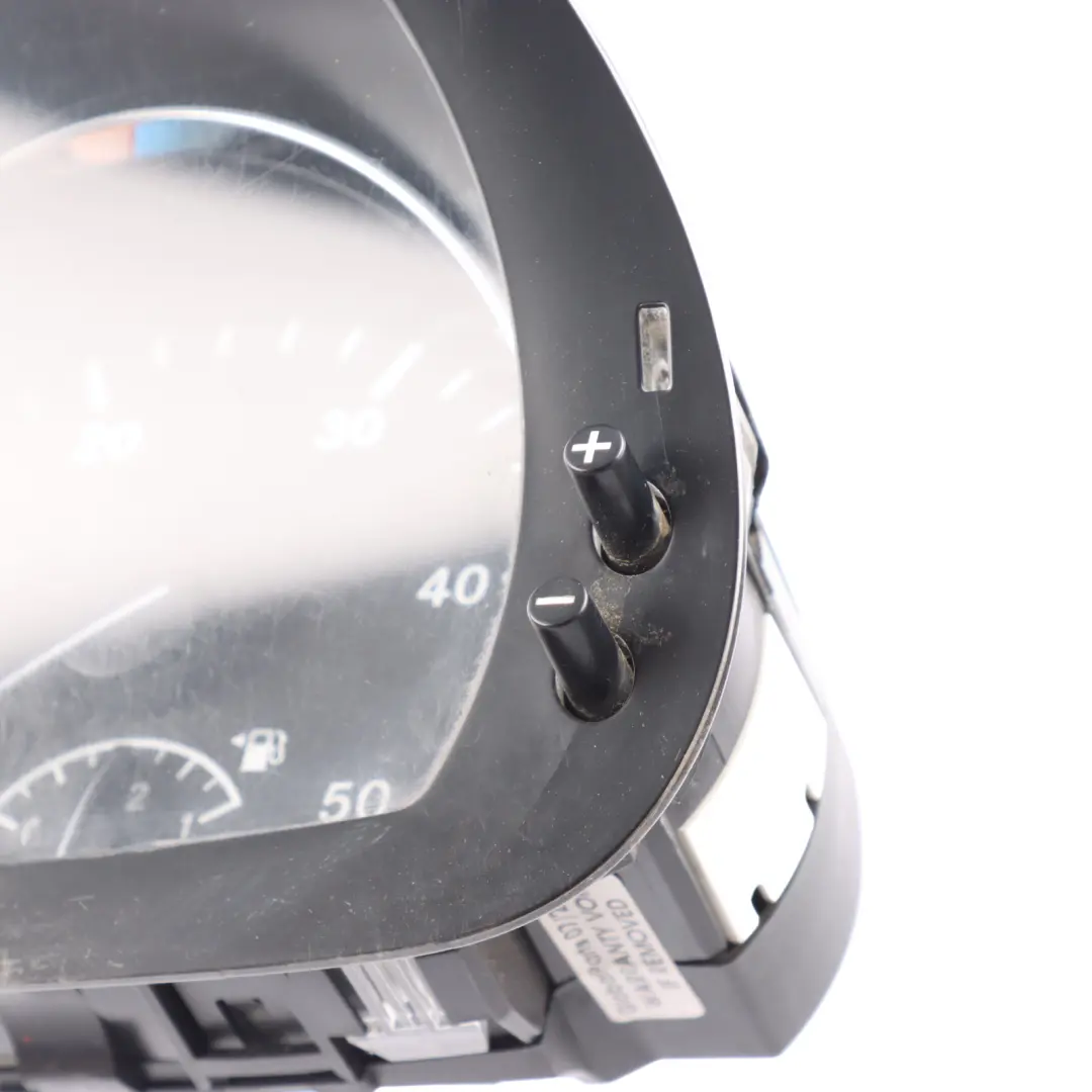 Instrument Cluster Speedo Clocks Meter Manual to Mercedes W906 Diesel with Part number A9069005102 Mercedes W906 Diesel Instrument Cluster Speedo Clocks Meter Manual - SKU RHD-A9069005102 - Part number A9069005102