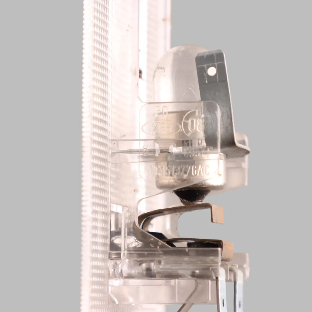 Mk6 Luce Di Lettura Del Padiglione Interno per Ford Transit con numero di parte YC1513776AC Ford Transit Mk6 Luce Di Lettura Del Padiglione Interno - SKU YC1513776AC - Numero di parte YC1513776AC