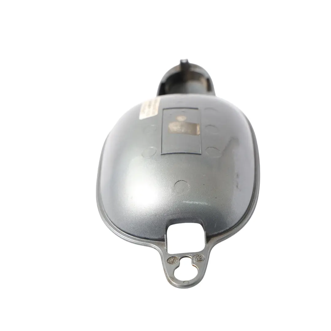 Piastra Presa Maniglia Basso Posteriore Destra Spacegrau - A52 per BMW E60 E61 con numero di parte 0154343 BMW E60 E61 Piastra Presa Maniglia Basso Posteriore Destra Spacegrau - A52 - SKU 0154343-SCG - Numero di parte 0154343