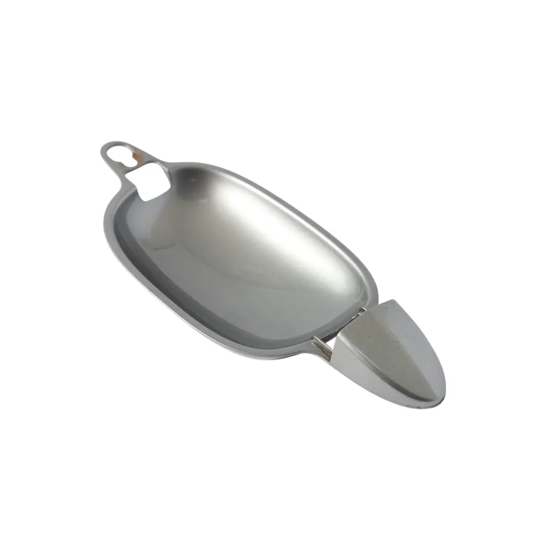 Asidero Placa De Agarre Trasera Derecha Gris Espacial - A52 para BMW E60 E61 con número de pieza 0154343 BMW E60 E61 Asidero Placa De Agarre Trasera Derecha Gris Espacial - A52 - SKU 0154343-SCG - Número de pieza 0154343