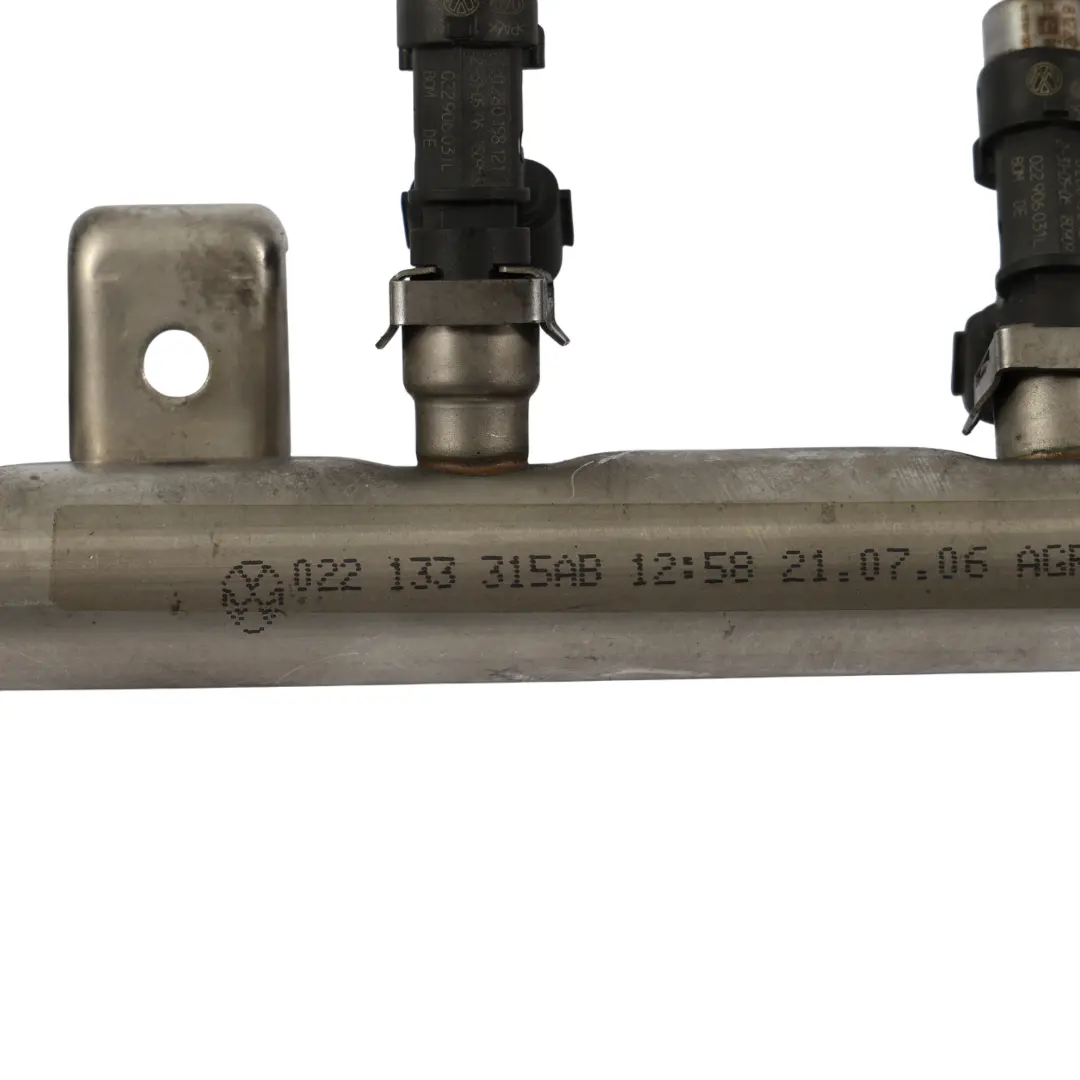 Audi TT 8J 3.2 FSI V6 BUB Injecteurs Rampe D'Injection Essence - SKU 022133317M-1 - Numéro de pièce 022133317M