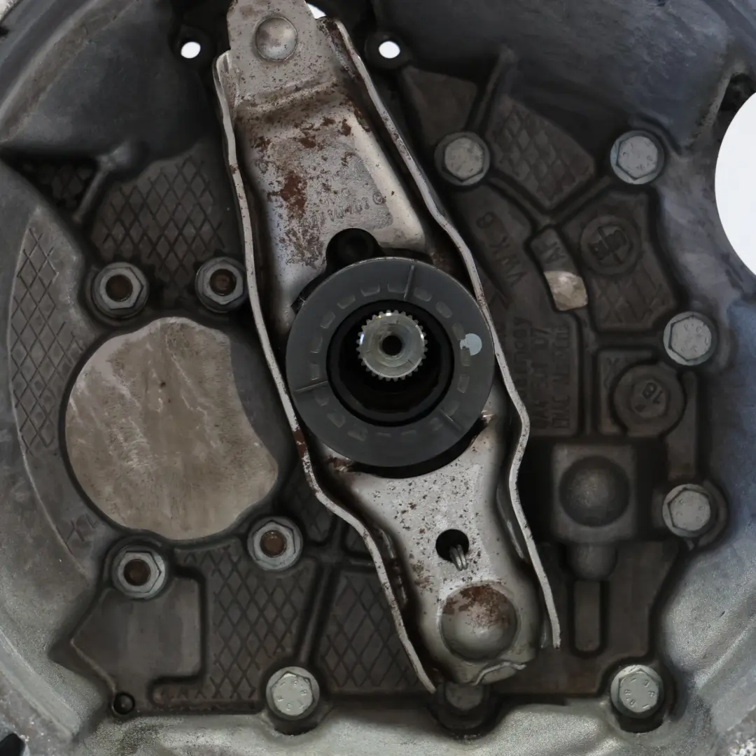 CXXB Boîte De Vitesses Manuelle RSK GARANTIE pour Audi A3 8V 1.6 TDI à propos du numéro de pièce 02S300051R Audi A3 8V 1.6 TDI CXXB Boîte De Vitesses Manuelle RSK GARANTIE - SKU 02S300051R - Numéro de pièce 02S300051R