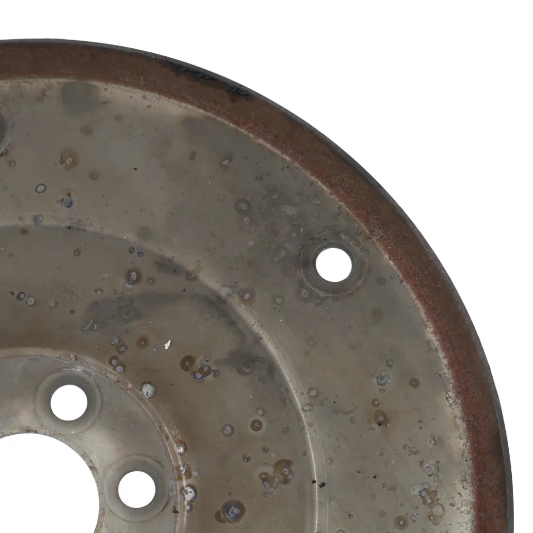 Osłona Tarczy Sprzęgła do Volkswagen VW Tiguan 5N o numerze 038105327E Volkswagen VW Tiguan 5N Osłona Tarczy Sprzęgła - SKU 038105327E - Numer Części 038105327E