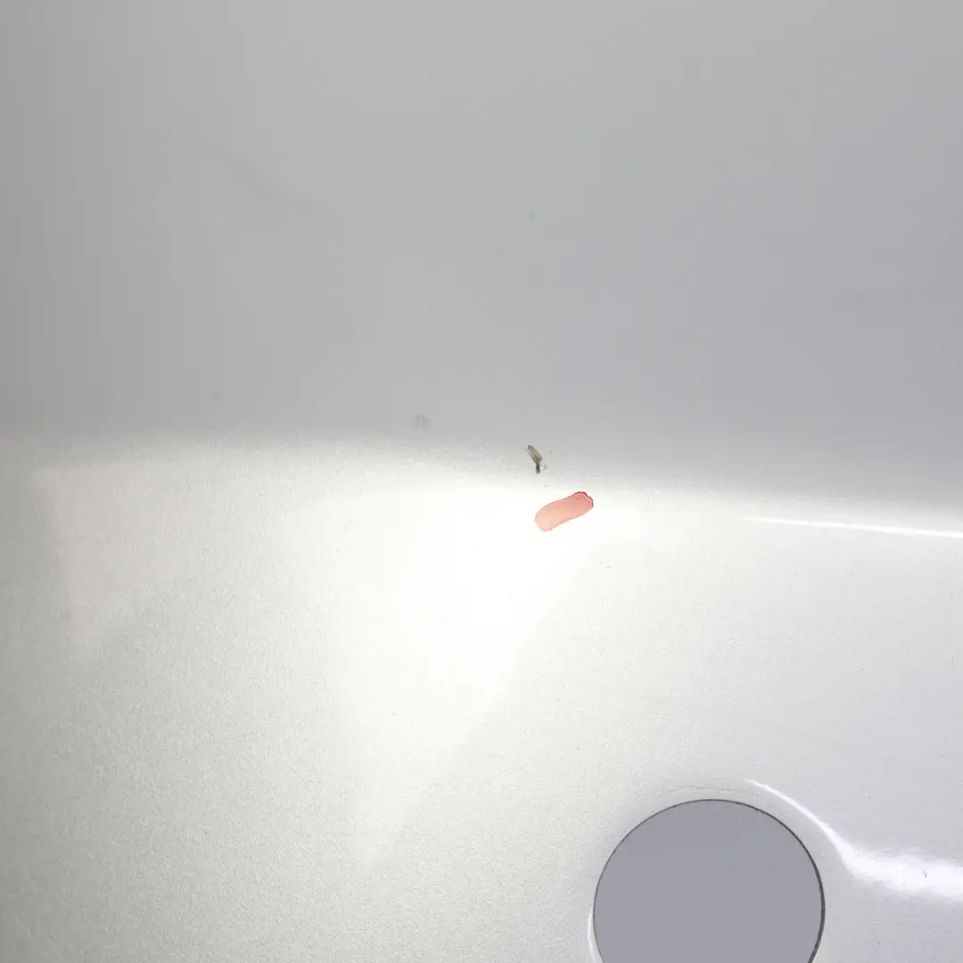 Zderzak Tylny PDC M-Pakiet Titansilber Srebrny Metalik - 354 do BMW E60 o numerze 0394707 BMW E60 Zderzak Tylny PDC M-Pakiet Titansilber Srebrny Metalik - 354 - SKU 0394707-TS - Numer Części 0394707