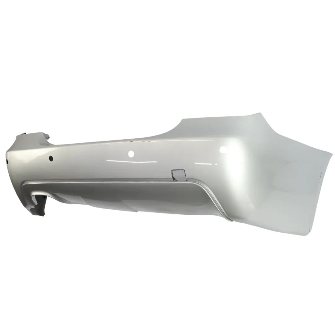 Zderzak Tylny PDC M-Pakiet Titansilber Srebrny Metalik - 354 do BMW E60 o numerze 0394707 BMW E60 Zderzak Tylny PDC M-Pakiet Titansilber Srebrny Metalik - 354 - SKU 0394707-TS - Numer Części 0394707