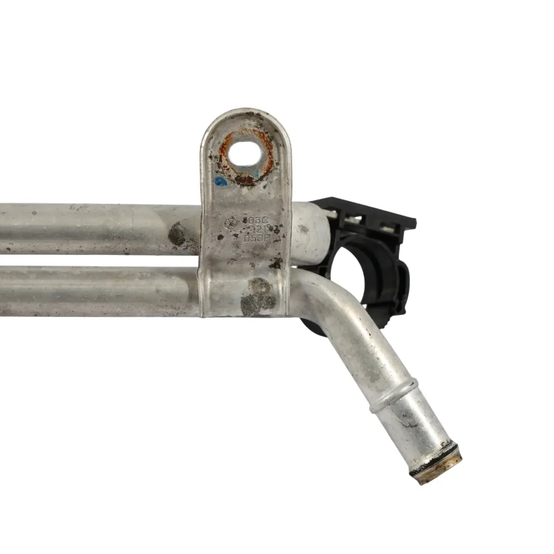 Refrigerador De Aceite Tubo De Agua Motor 1.4 TSI para Audi A1 8X con número de pieza 03C121050P Audi A1 8X Refrigerador De Aceite Tubo De Agua Motor 1.4 TSI - SKU 03C121050P - Número de pieza 03C121050P