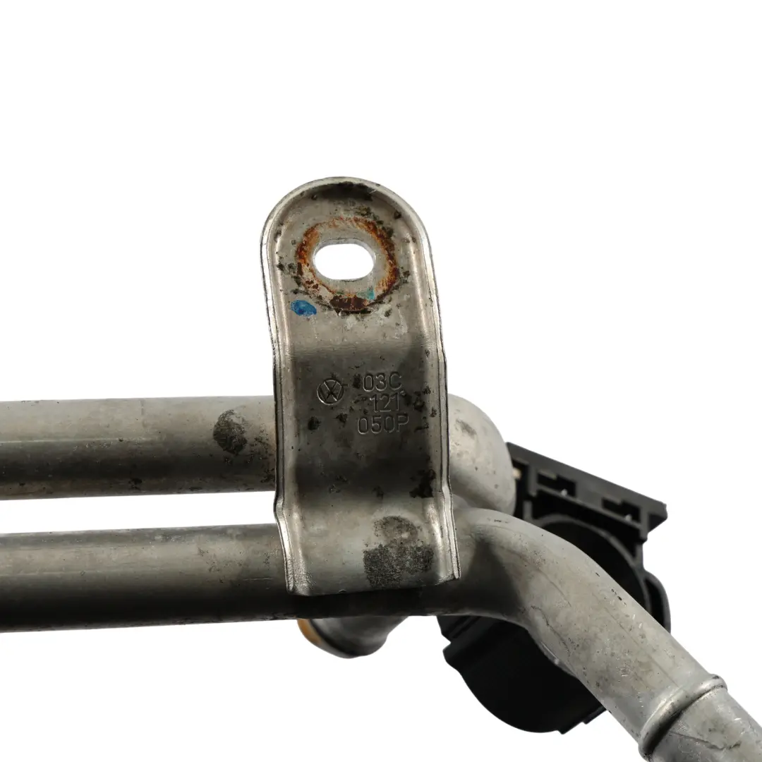 Refrigerador De Aceite Tubo De Agua Motor 1.4 TSI para Audi A1 8X con número de pieza 03C121050P Audi A1 8X Refrigerador De Aceite Tubo De Agua Motor 1.4 TSI - SKU 03C121050P - Número de pieza 03C121050P