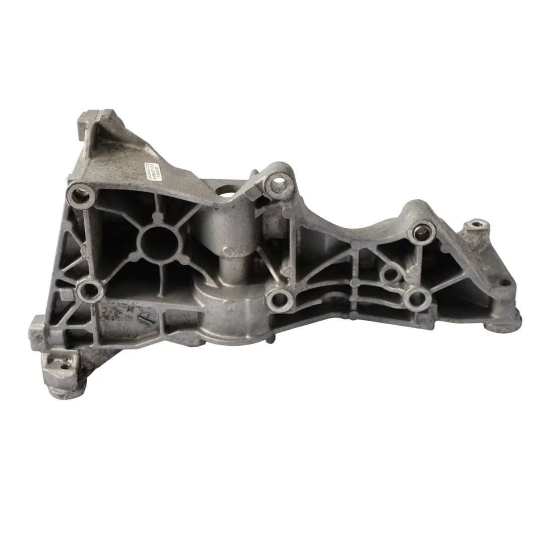 Audi A4 B7 Support Alternateur Moteur 1.9 2.0 TDI 03G903143D - SKU 03G903139D - Numéro de pièce 03G903139D