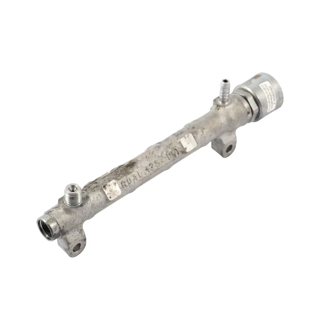 Rail Haute Pression Rail D'Injection Carburant 2.0 TDI DFUA pour Audi Q3 8U à propos du numéro de pièce 04L089G Audi Q3 8U Rail Haute Pression Rail D'Injection Carburant 2.0 TDI DFUA - SKU 04L089G-1 - Numéro de pièce 04L089G