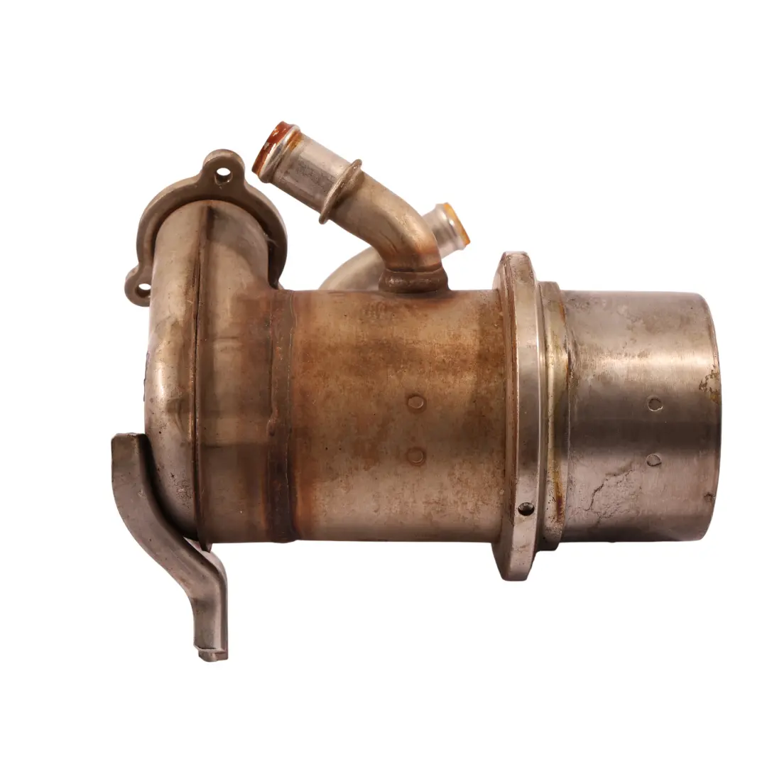 AGR Ventil Kühler 2.0 TDI für Audi A3 8V Q3 8R mit Teilenummer 04L131512D Audi A3 8V Q3 8R AGR Ventil Kühler 2.0 TDI - SKU 04L131512D - Teilenummer 04L131512D