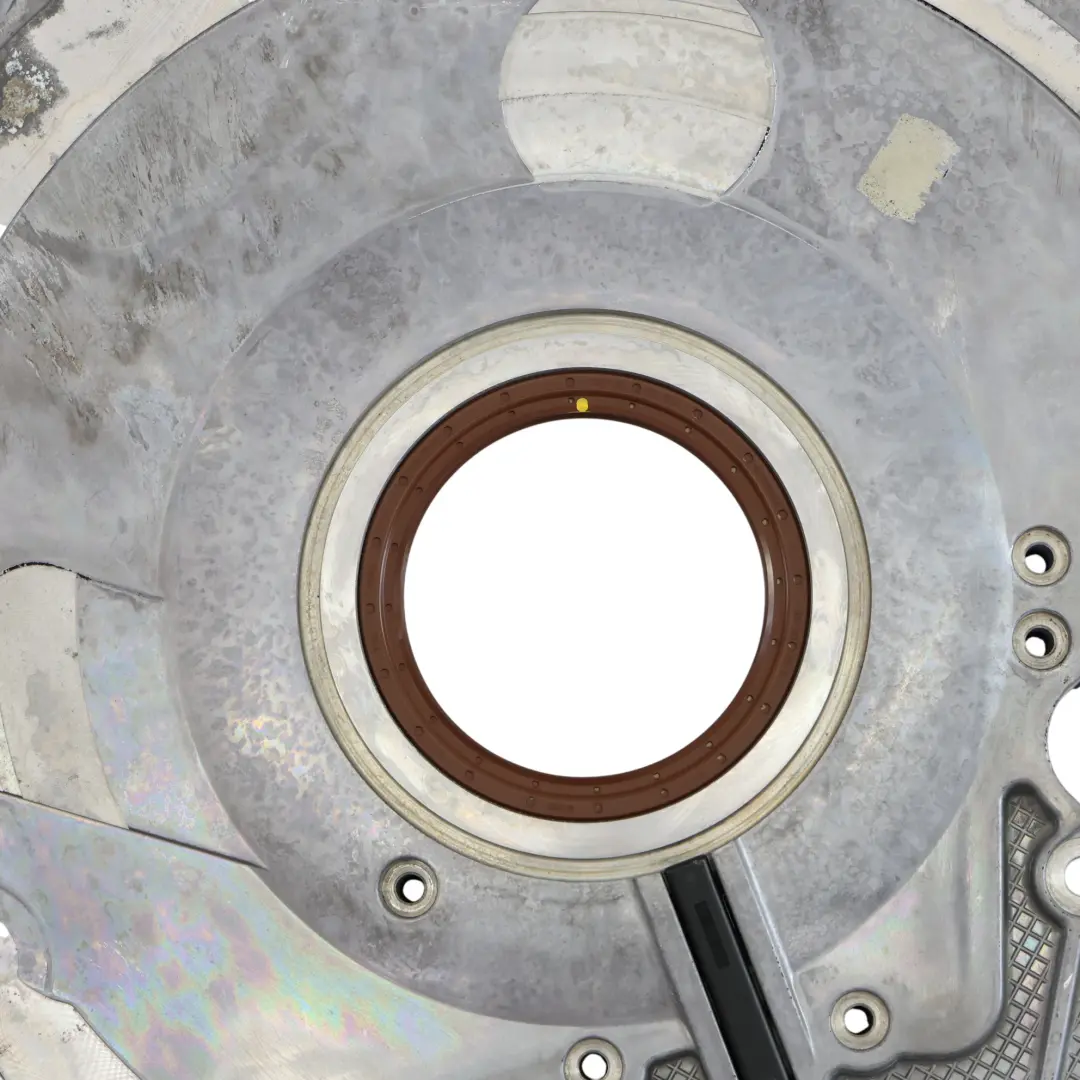 Pannello Copertura Motore 4.2 TDI Diesel 057103173AL per Audi A8 D4 con numero di parte 057103171AD Audi A8 D4 Pannello Copertura Motore 4.2 TDI Diesel 057103173AL - SKU 057103171AD - Numero di parte 057103171AD