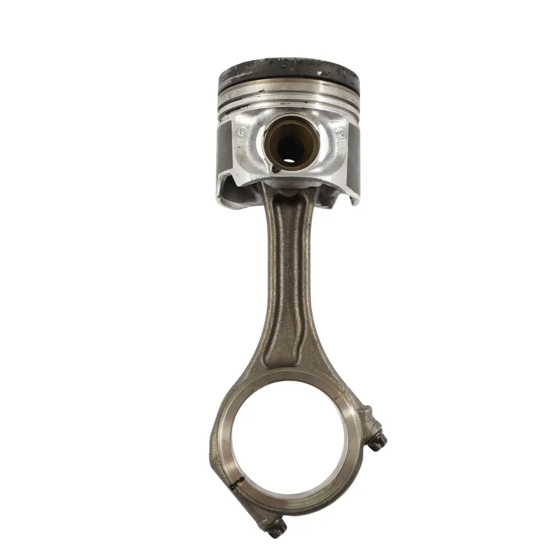 Tłok Korbowód Silnika 4.2 TDI Diesel do Audi A8 D4 o numerze 057107065CG Audi A8 D4 Tłok Korbowód Silnika 4.2 TDI Diesel - SKU 057107065CG - Numer Części 057107065CG