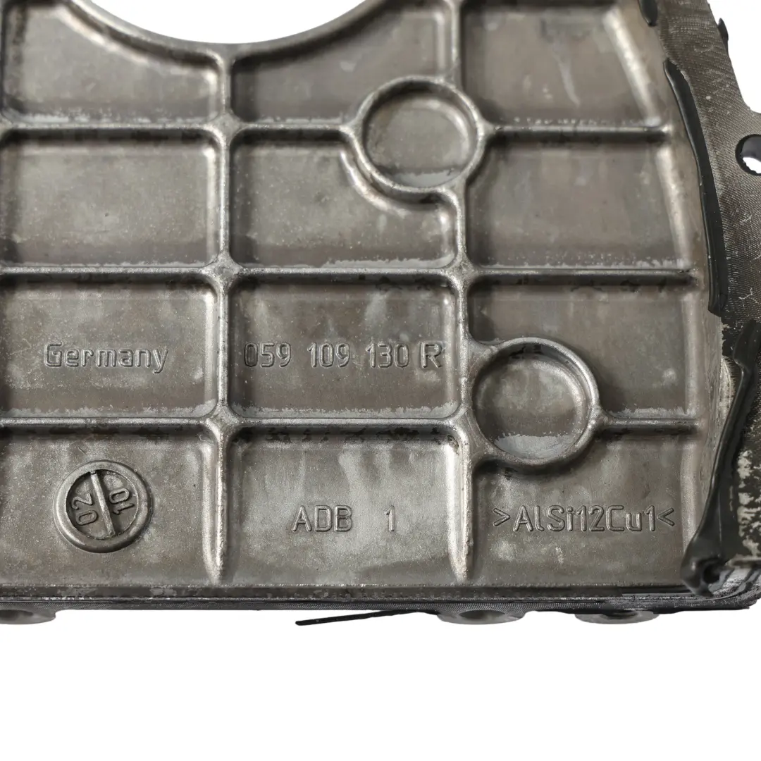 Testata Cilindri Coperchio Distribuzione 1-4 Cil per Audi A8 D4 4.2 TDI con numero di parte 059109130R Audi A8 D4 4.2 TDI Testata Cilindri Coperchio Distribuzione 1-4 Cil - SKU 059109130R - Numero di parte 059109130R