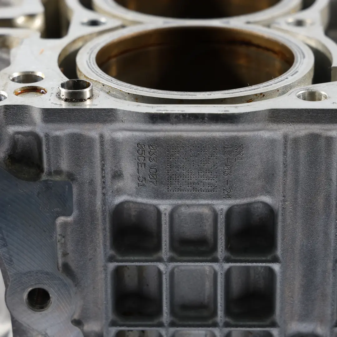 Desnudo Bloque Motor Bloque Cilindro 1.0 TSI Gasolina 05C103011J para Seat Ibiza FR con número de pieza 05C103023E Seat Ibiza FR Desnudo Bloque Motor Bloque Cilindro 1.0 TSI Gasolina 05C103011J - SKU 05C103023E - Número de pieza 05C103023E