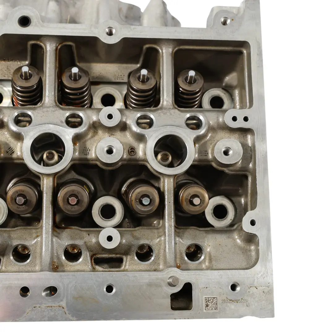 Tapa Válvulas Culata 1.0 TSI Gasolina 05C103404C para Audi A1 GB Seat Ibiza FR con número de pieza 05C103063B Audi A1 GB Seat Ibiza FR Tapa Válvulas Culata 1.0 TSI Gasolina 05C103404C - SKU 05C103063B - Número de pieza 05C103063B